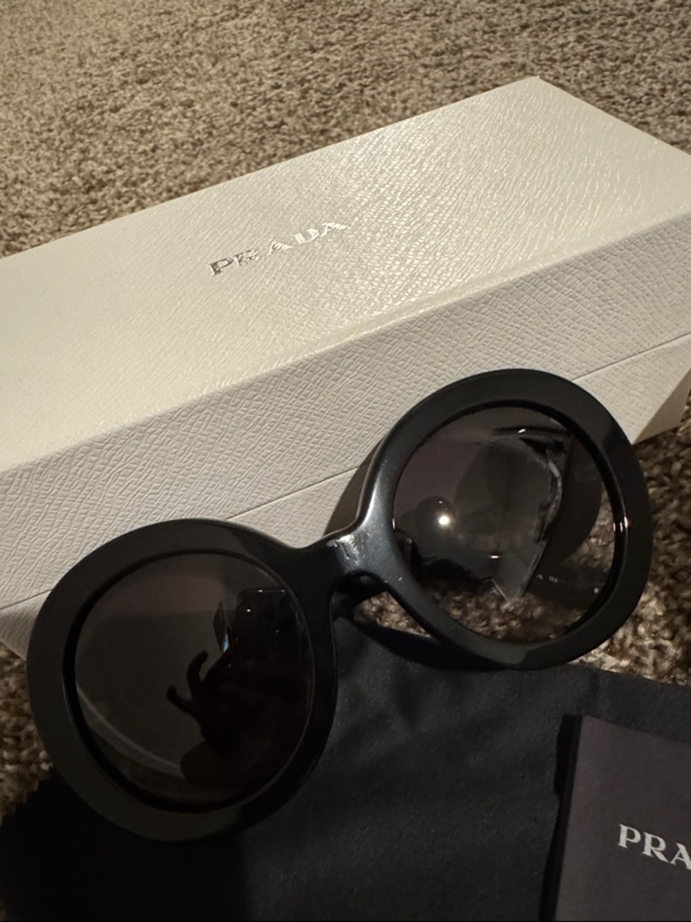 Authentic Prada round swirl sunglasses black - Picture 3 of 9